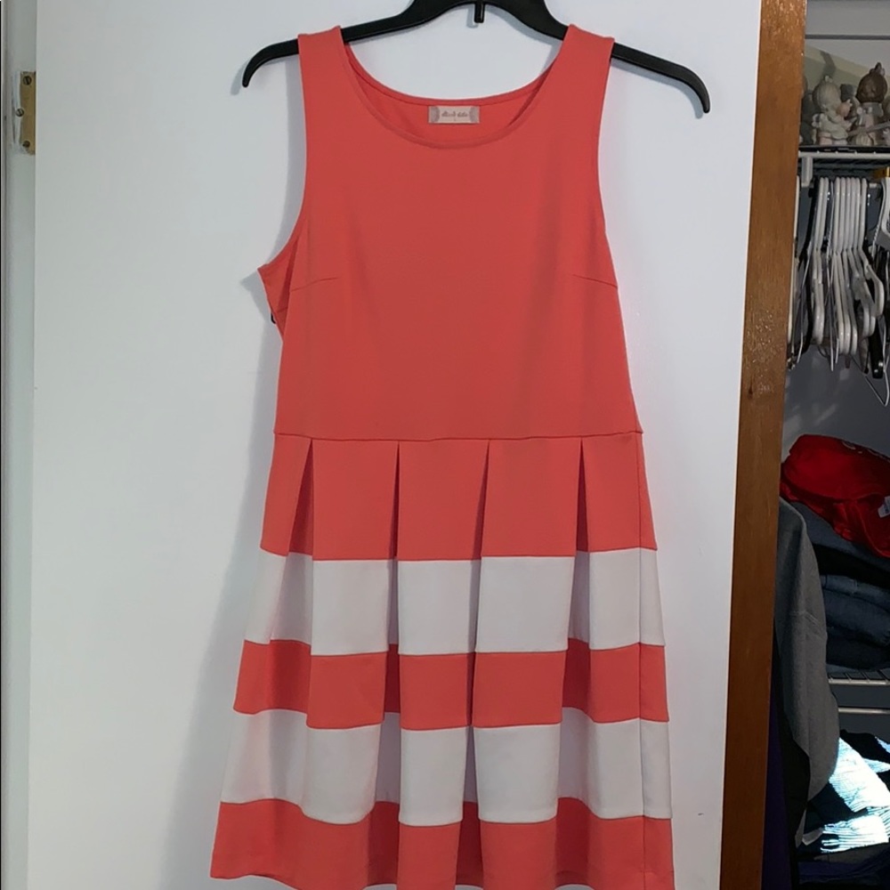 Cute striped dress!!